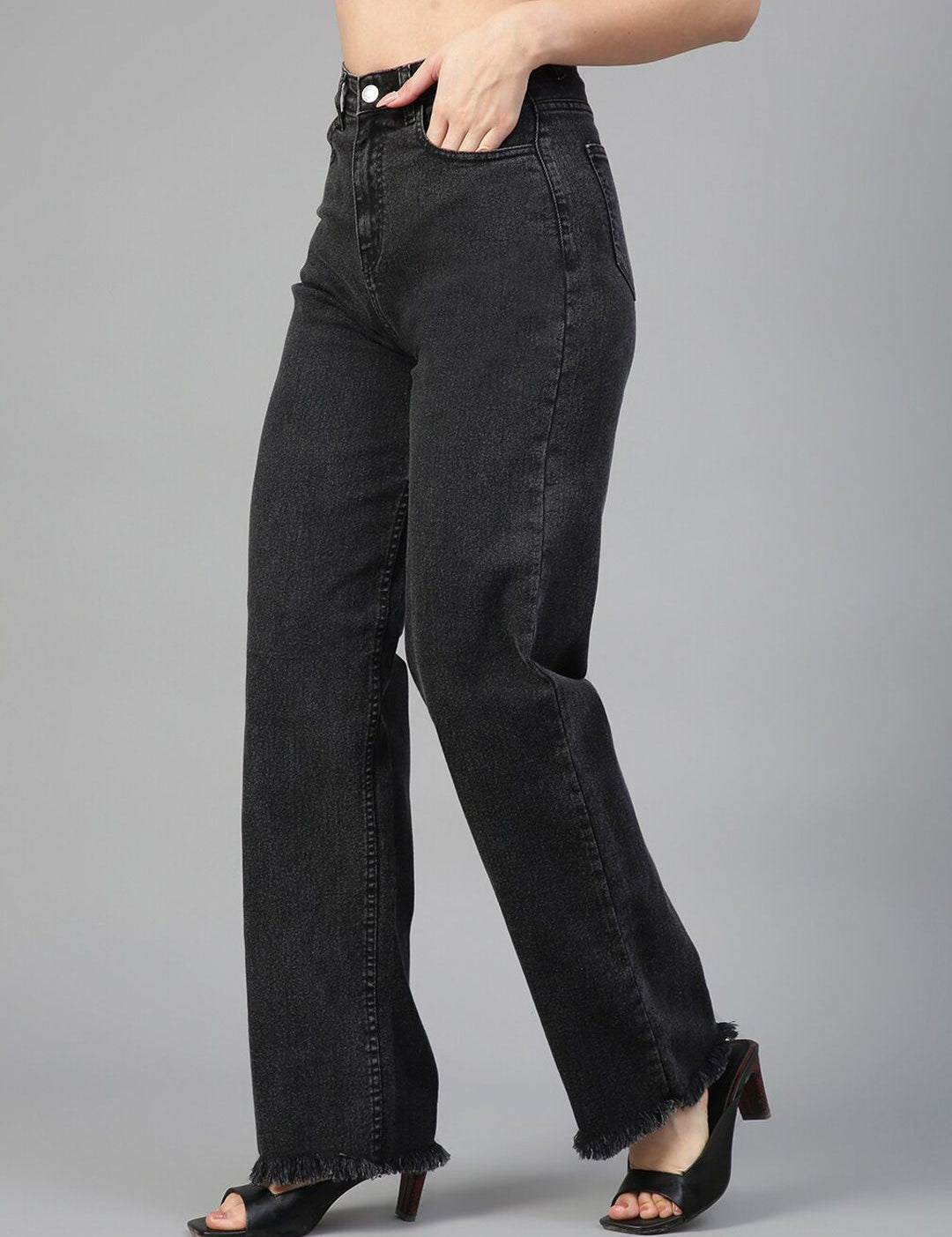 Kotty Women Jean Straight Fit High-Rise Light Fade Stretchable Jeans