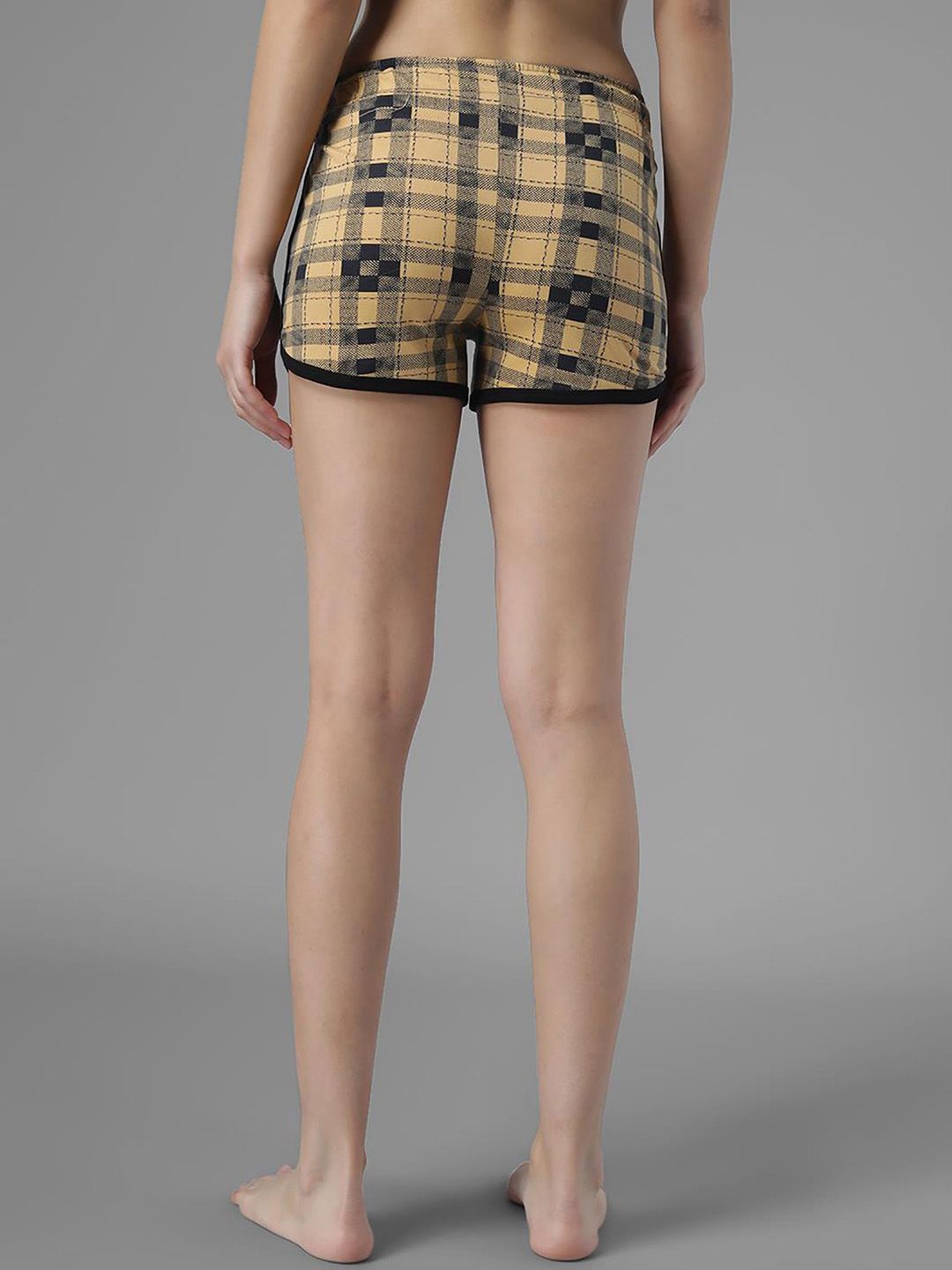 Kotty Women Checked Low-Rise Hot Pants Casual Shorts