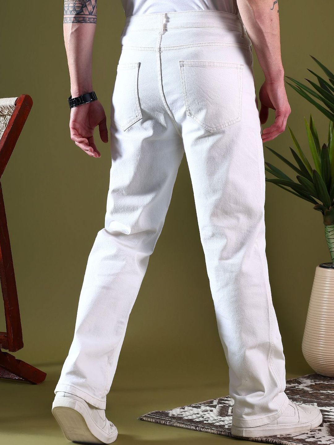 Kotty Men Jean Low-Rise Light Fade Stretchable Jeans