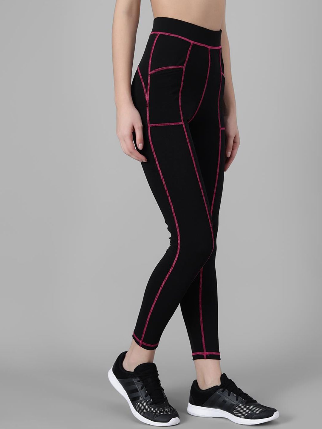 Kotty Women Colourblocked Ankle-Length Gym Tights