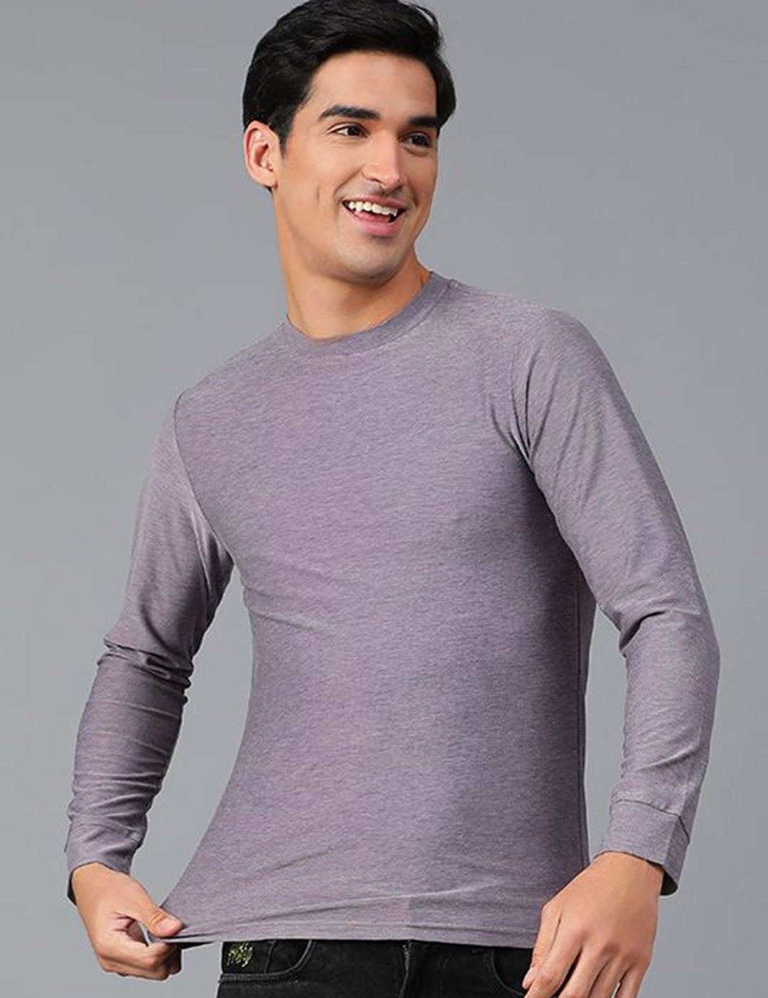 Kotty Men Solid Round Neck T-shirt