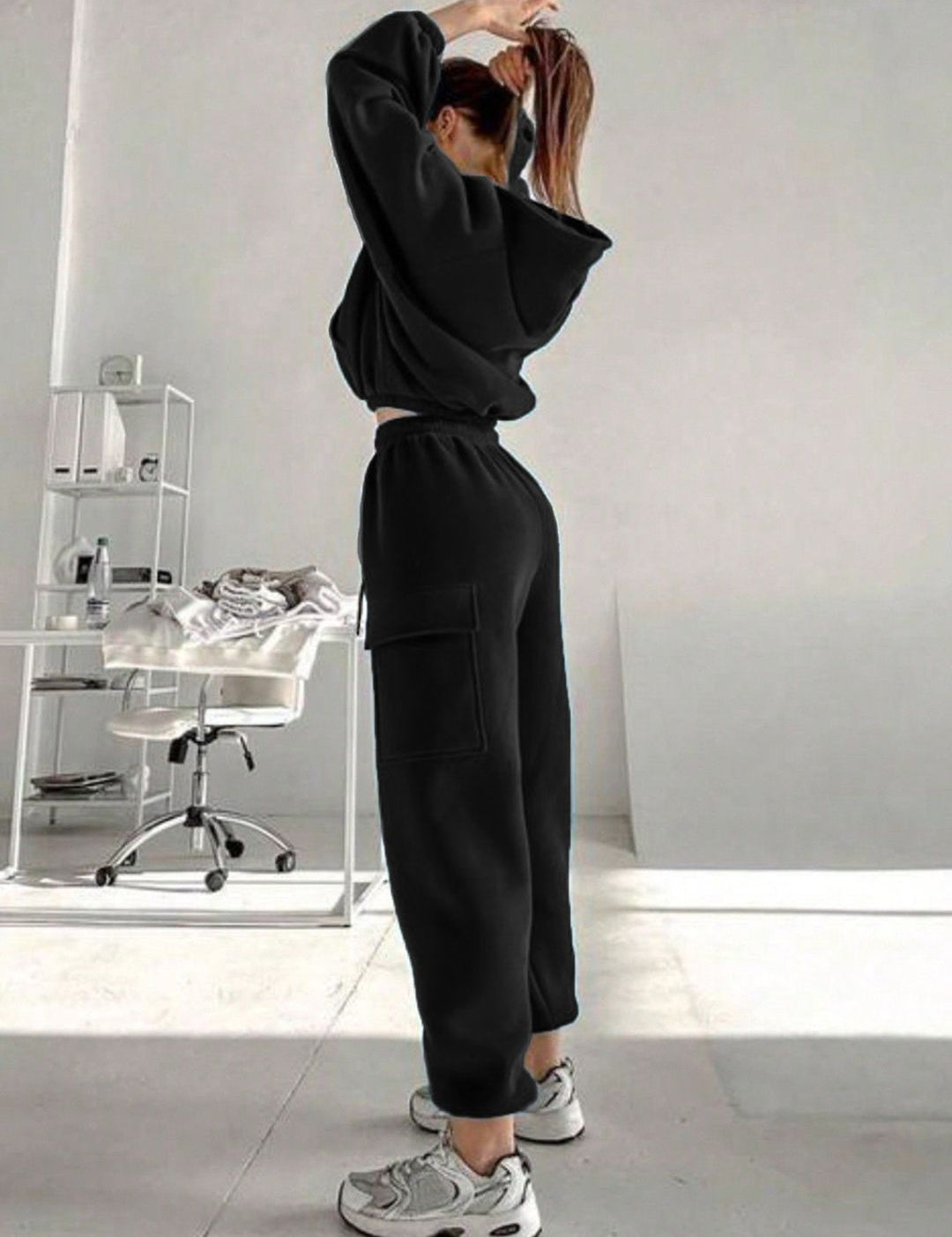 Kotty Women Solid Hood Collar Sweatshirt With Joggers Co-Ords