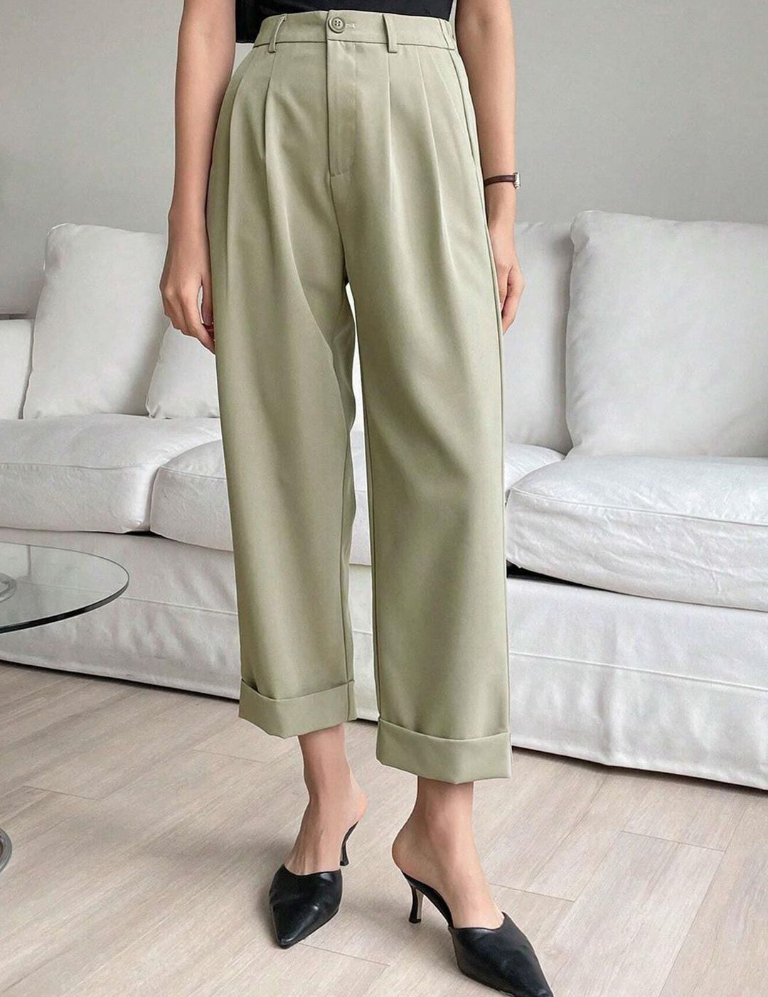 Kotty Women Relaxed Straight Leg Straight Fit High-Rise Easy Wash Trousers