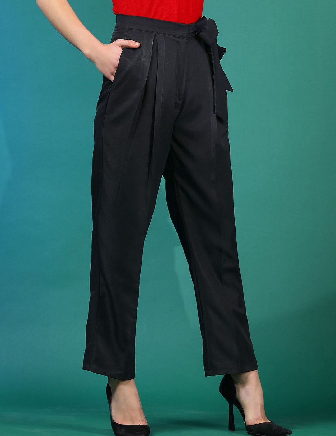 Kotty Women Relaxed High-Rise Easy Wash Pleated Trousers