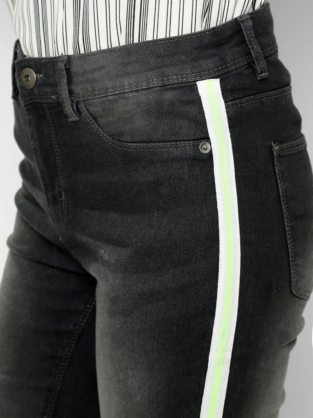 Kotty Women Grey Skinny Fit High-Rise Clean Look Jeans