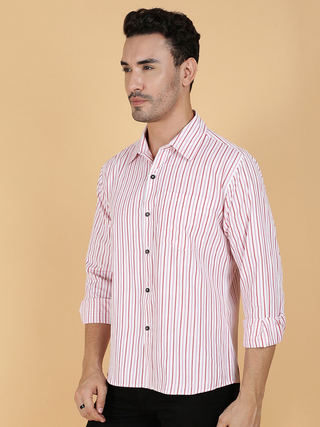 Kotty Men Relaxed Spread Collar Graphic Printed Casual Shirt