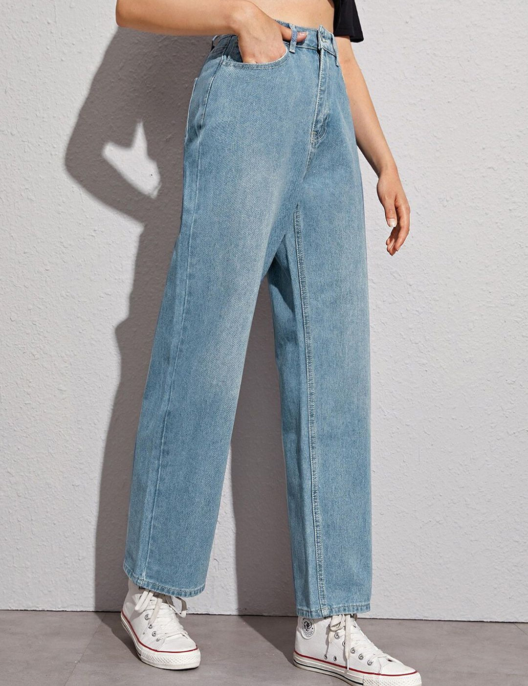 Kotty Women Straight Fit High-Rise Stretchable Jeans