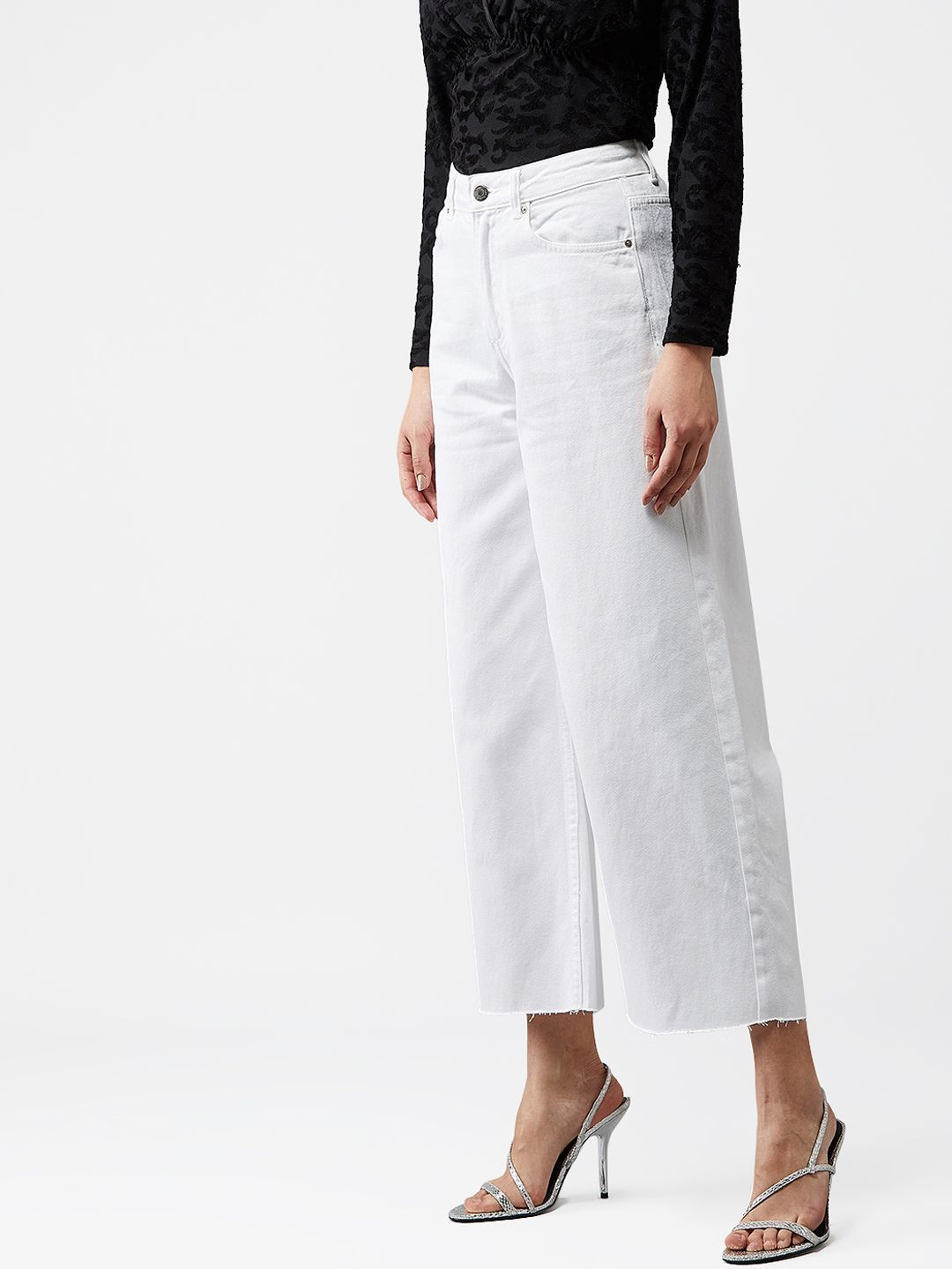 Kotty Women White Flared High-Rise Clean Look Jeans