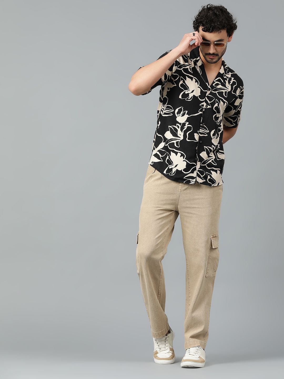 Kotty Men Floral Printed Casual Shirt