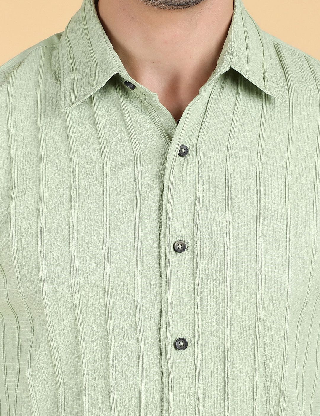 Kotty Men Relaxed Spread Collar Textured Cotton Casual Shirt