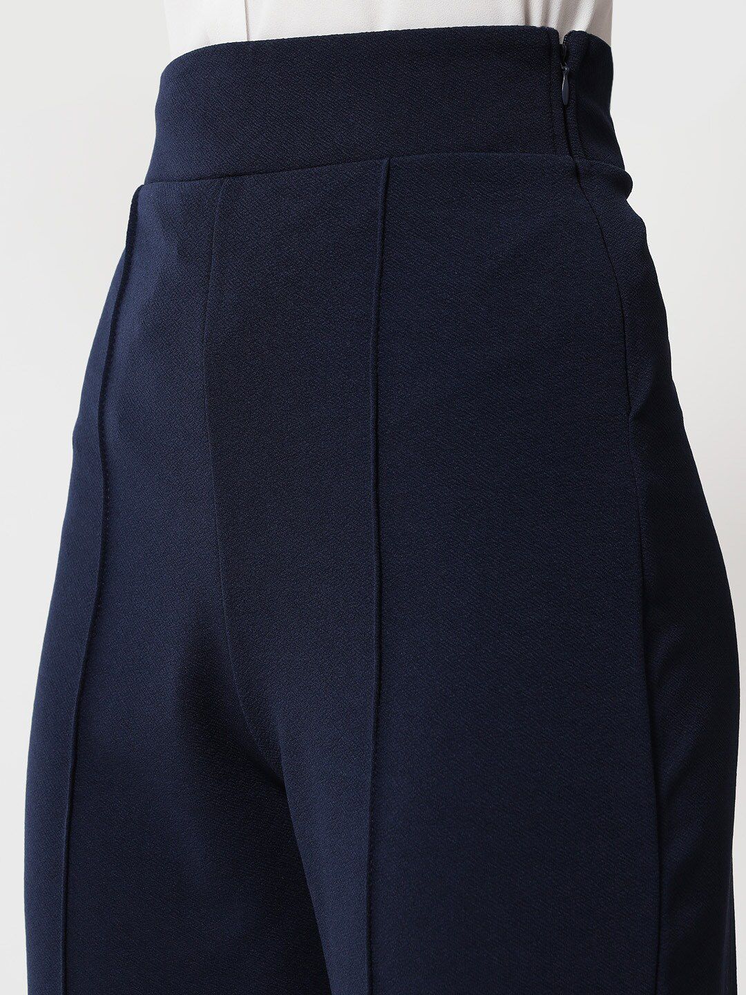 Kotty Women Navy Blue Relaxed Straight Fit High-Rise Easy Wash Trouser