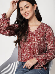 Kotty Abstract Printed V-Neck Crepe Top