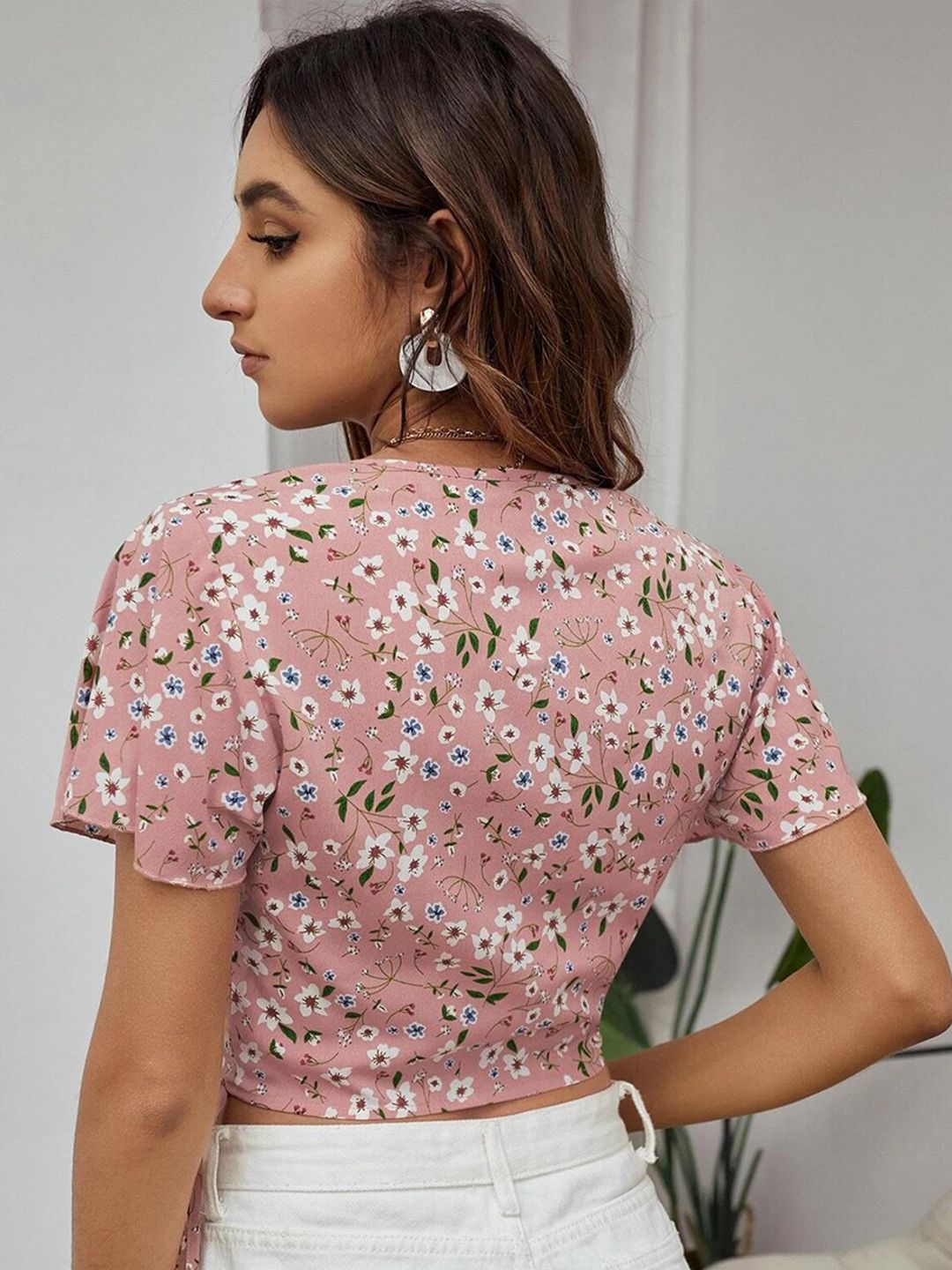 Kotty Women Pink Floral Print Crepe Wrap Crop Top