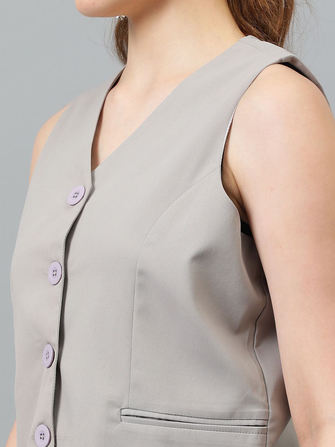 KOTTY BIZwear V-Neck Sleevees Blazer With Trouser