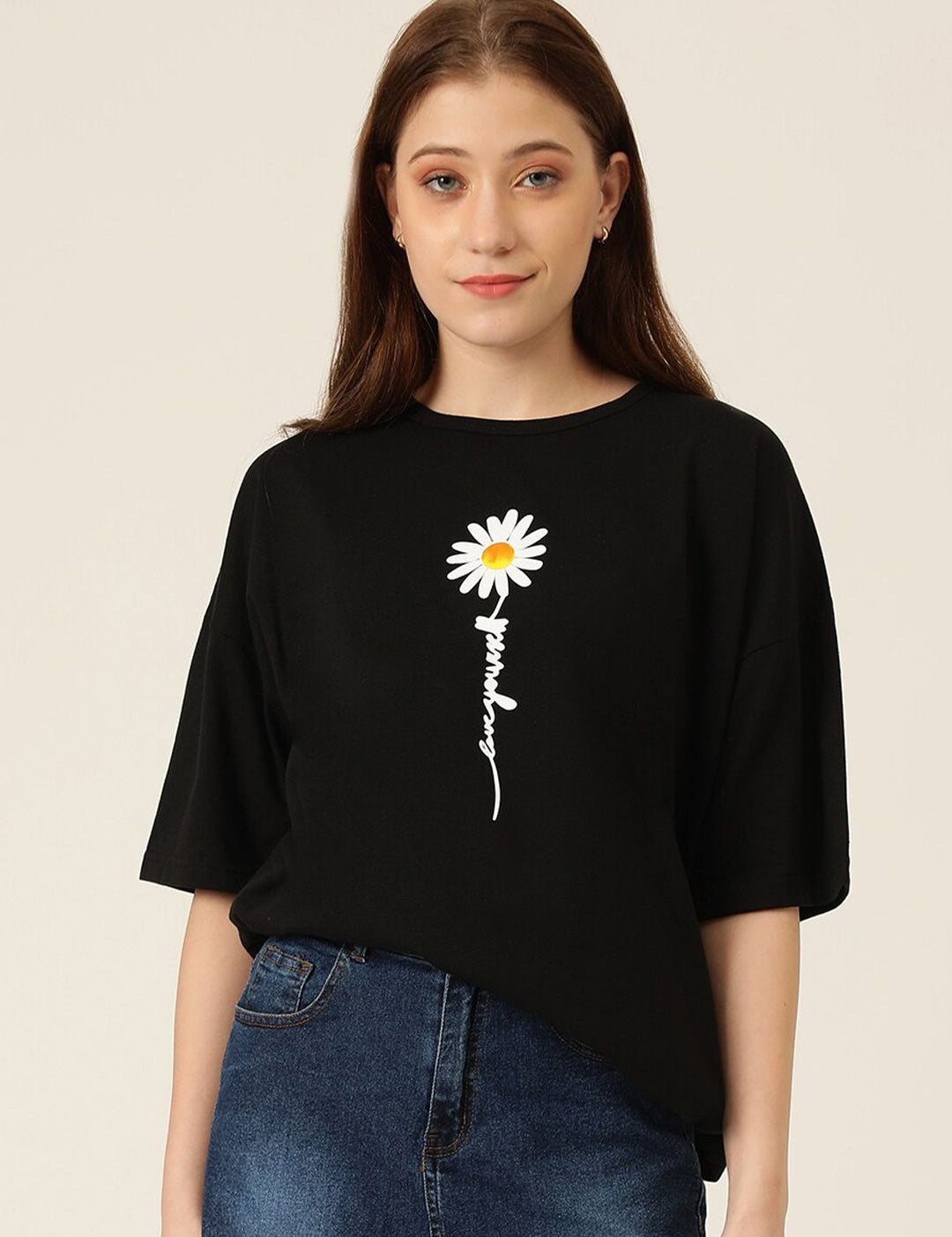 Kotty Graphic Printed Drop-Shoulder Sleeves Oversized T-shirt