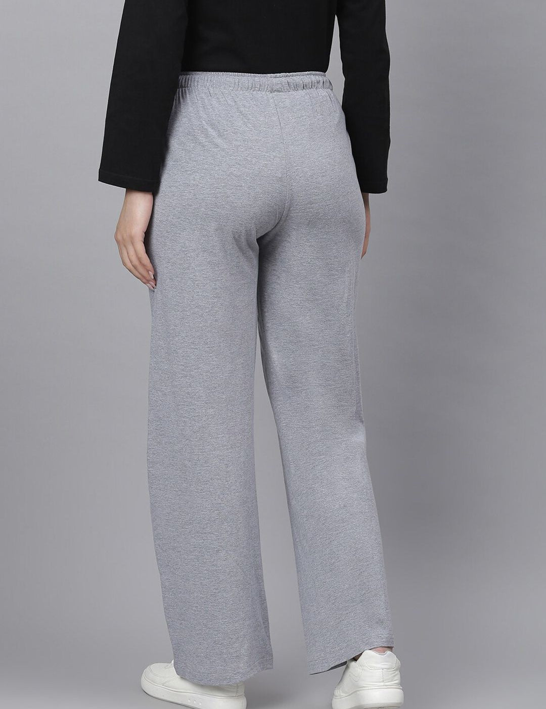 Kotty Women Grey Solid Straight-Fit Track Pants