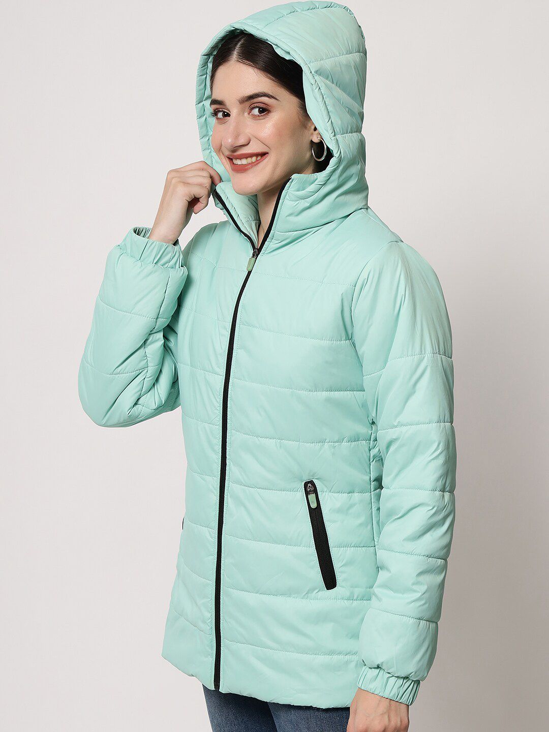 Kotty Women Sea Green Solid Hooded Puffer Jacket