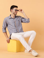 Kotty Men Relaxed Spread Collar Striped Casual Shirt