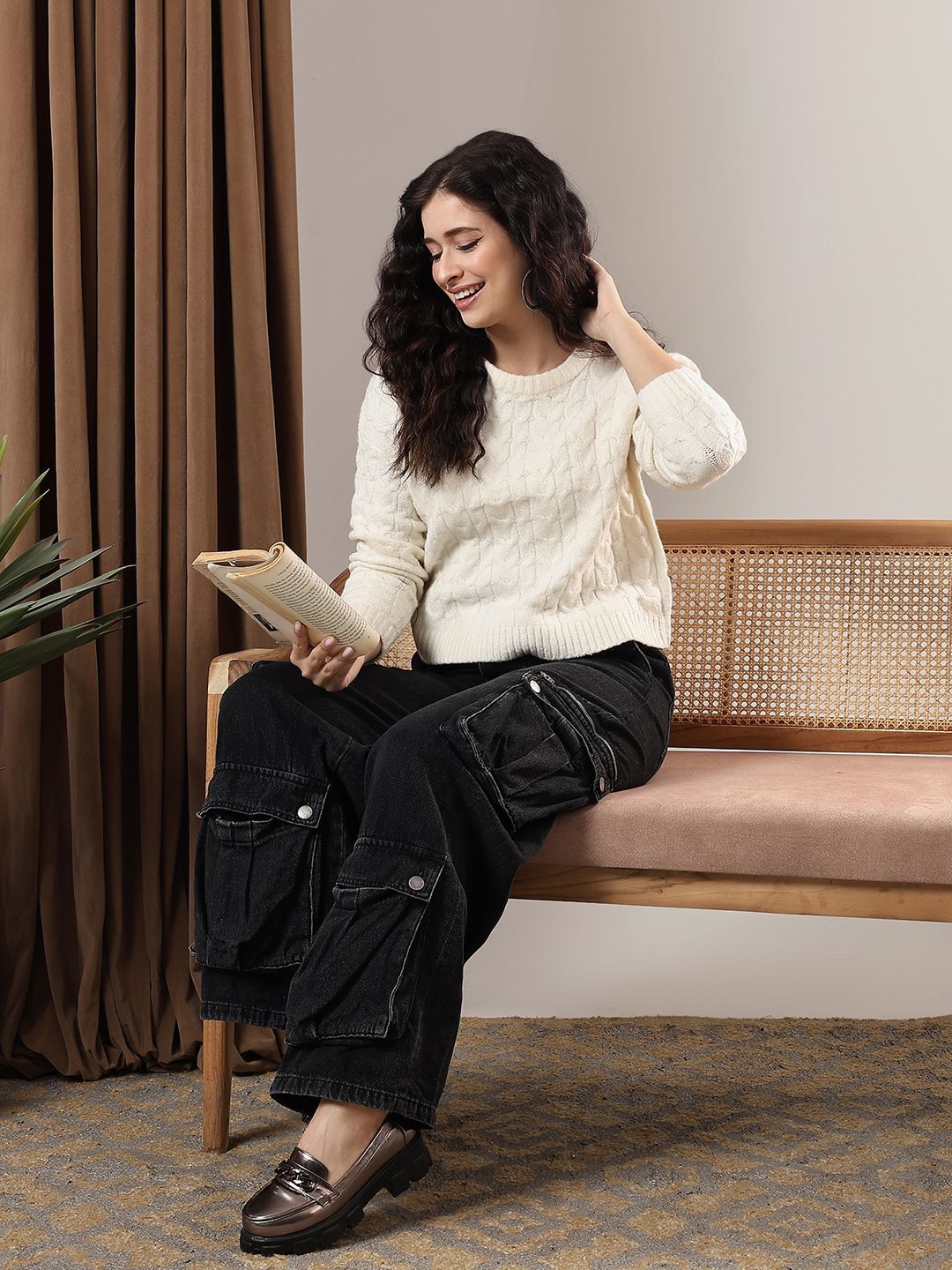 Kotty Women Long Sleeves Crop Pullover