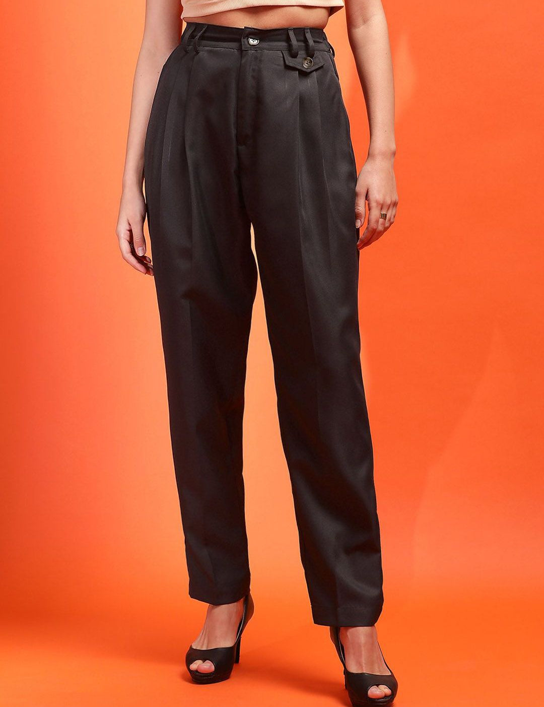 Kotty Women Relaxed High-Rise Easy Wash Pleated Trousers