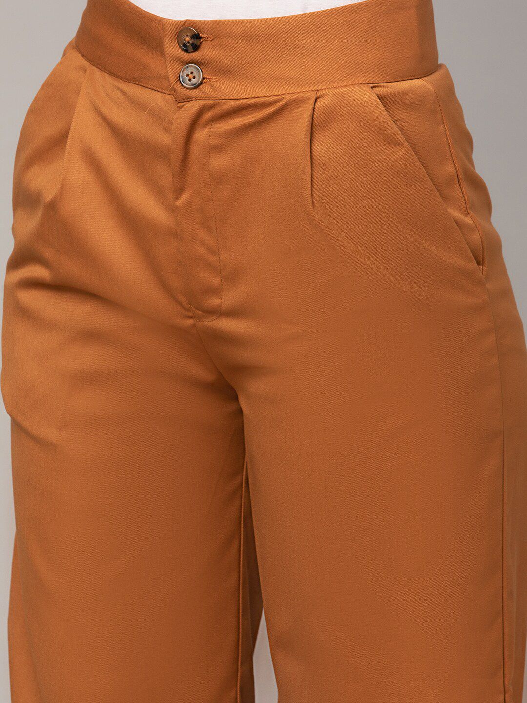 Kotty Women Relaxed Straight Fit High-Rise Easy Wash Pleated Trousers