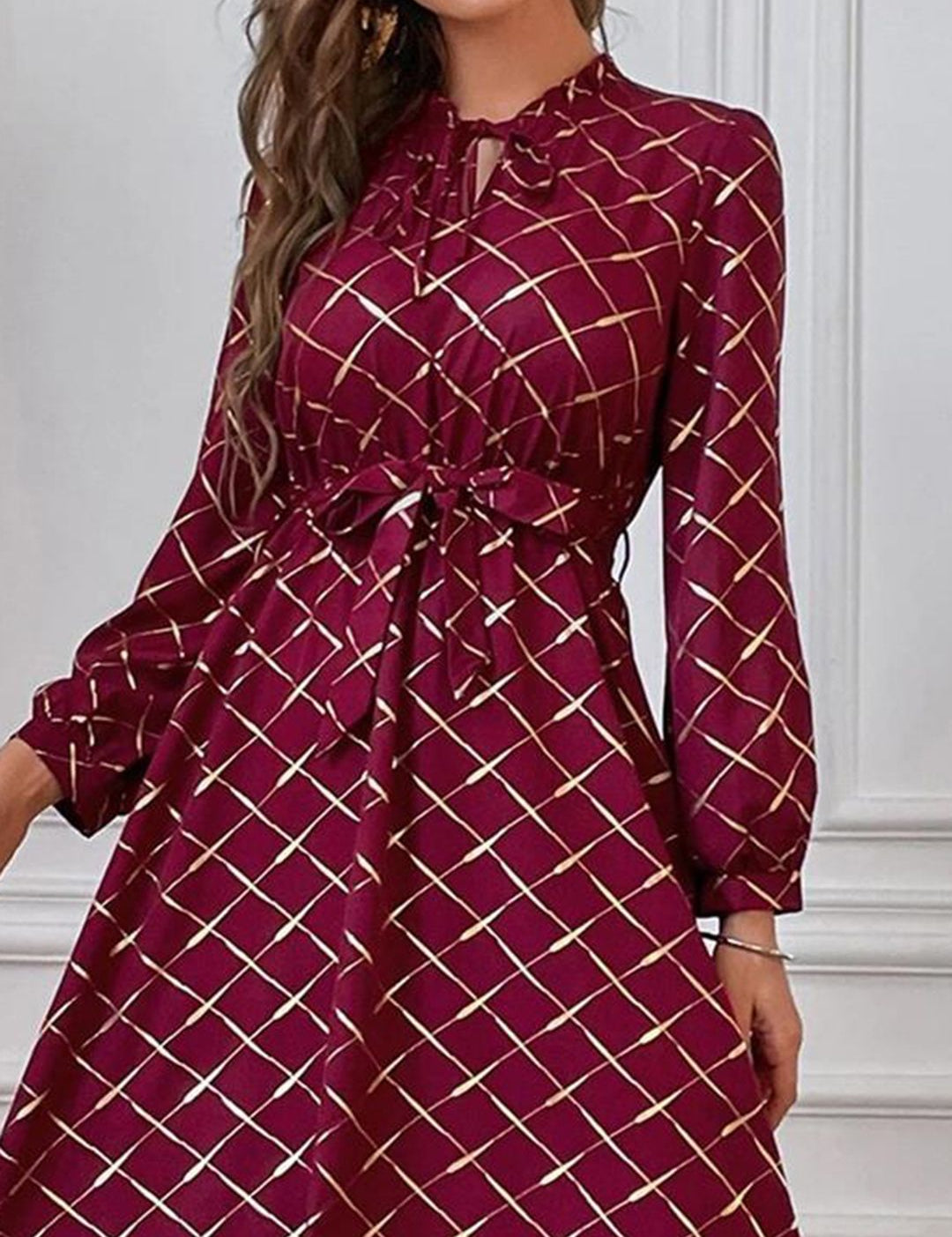 Kotty Maroon Checked Printed Tie-Up Neck Puff Sleeves Fit & Flare Midi Dress