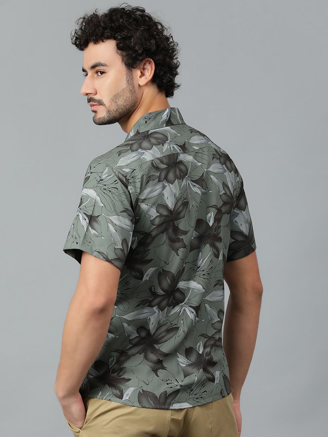 Kotty Men Cuban Collar Floral Printed Casual Shirt