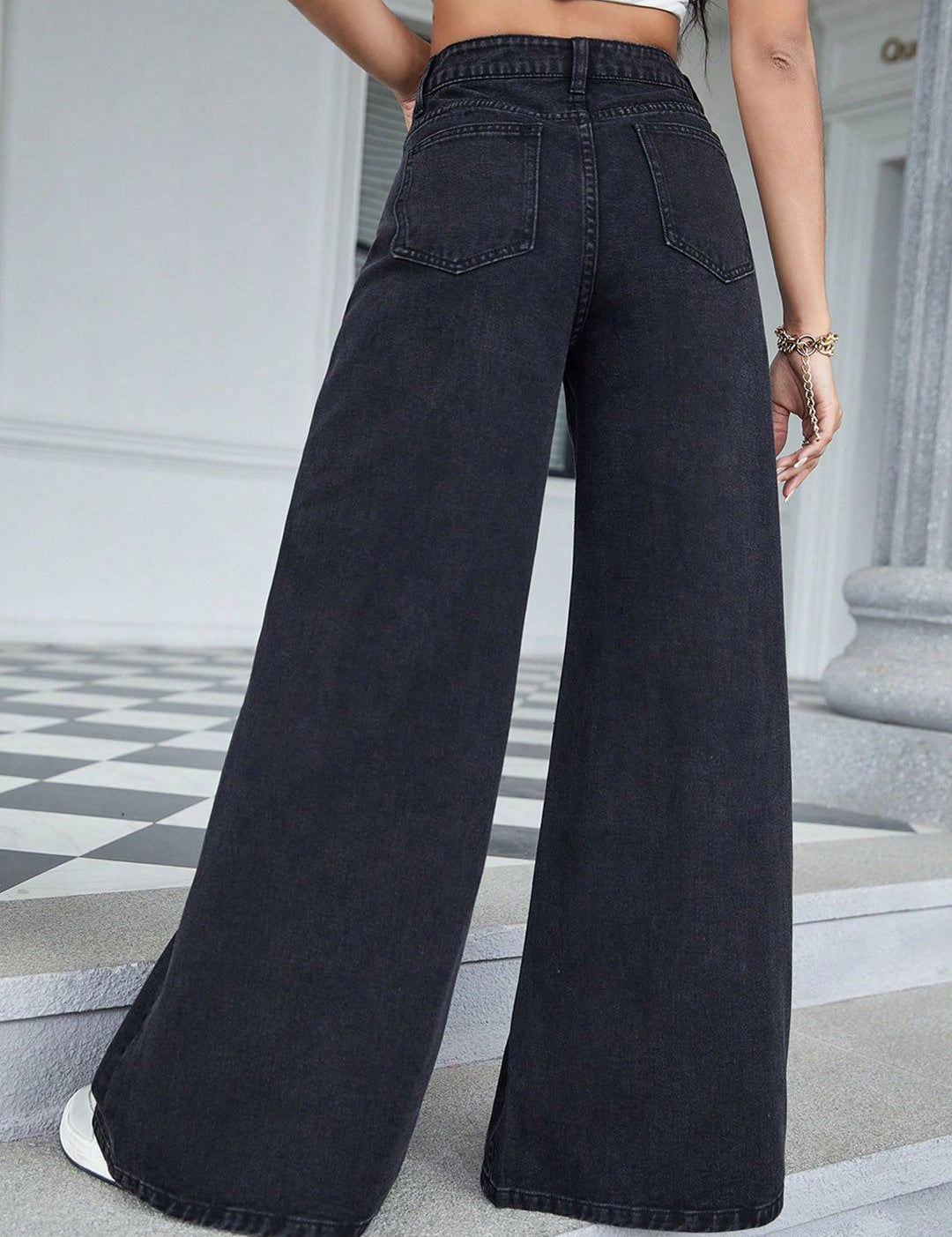 Kotty Women Black Jean Flared High-Rise Stretchable Jeans