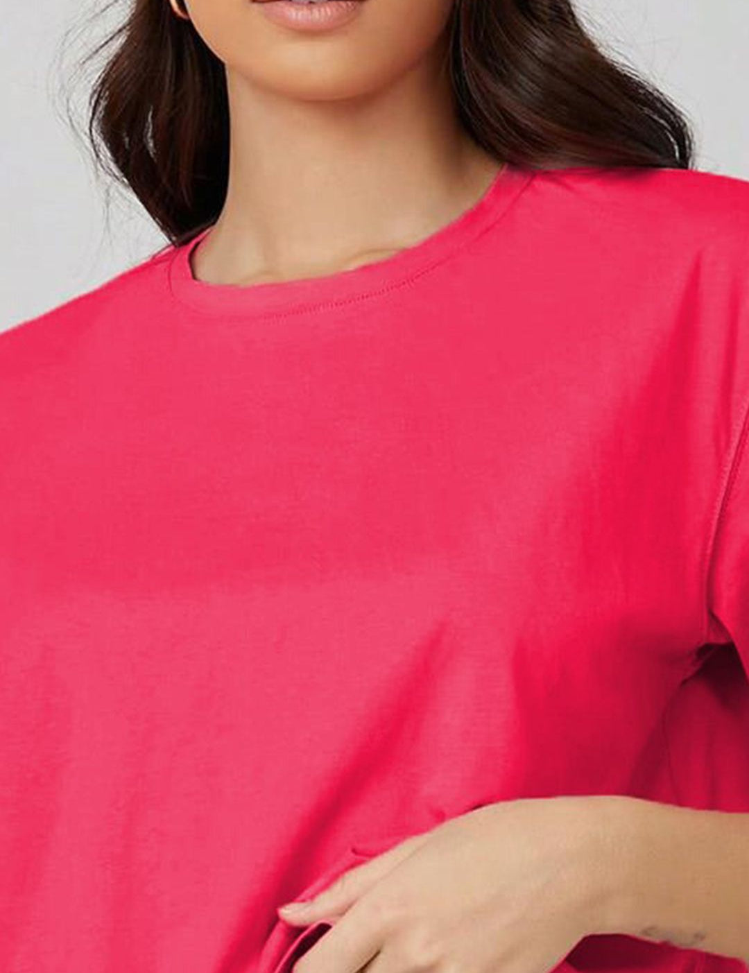 Kotty Round Neck Drop-Shoulder Sleeves Oversized Crop T-shirt