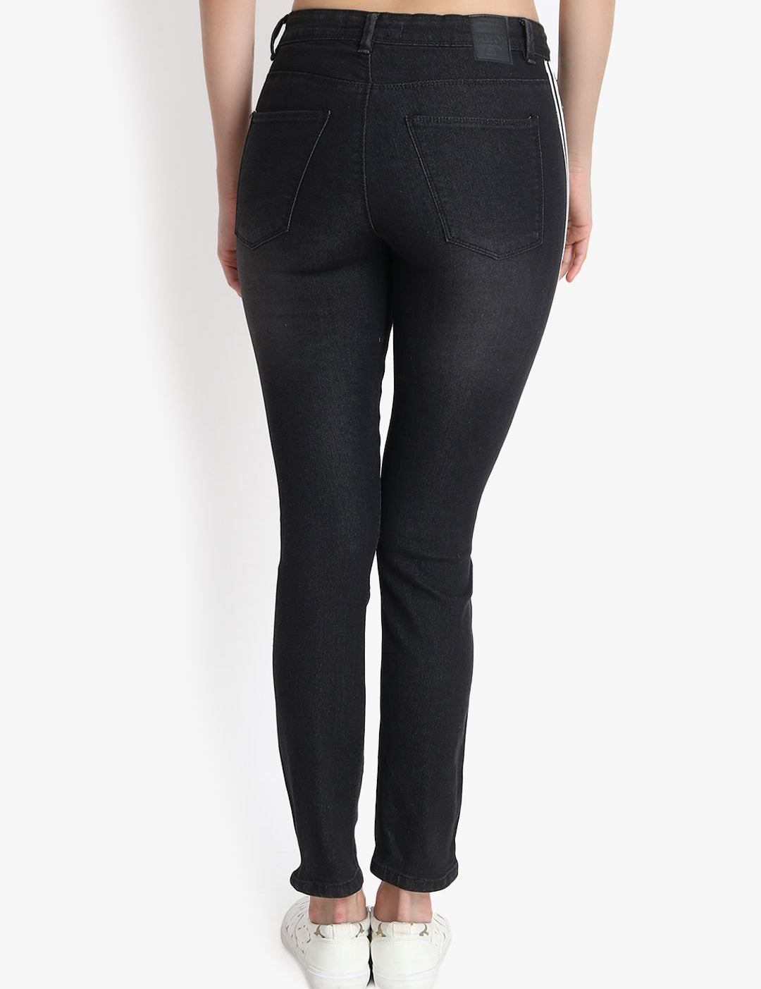 Kotty Women Black Skinny Fit High-Rise Clean Look Jeans