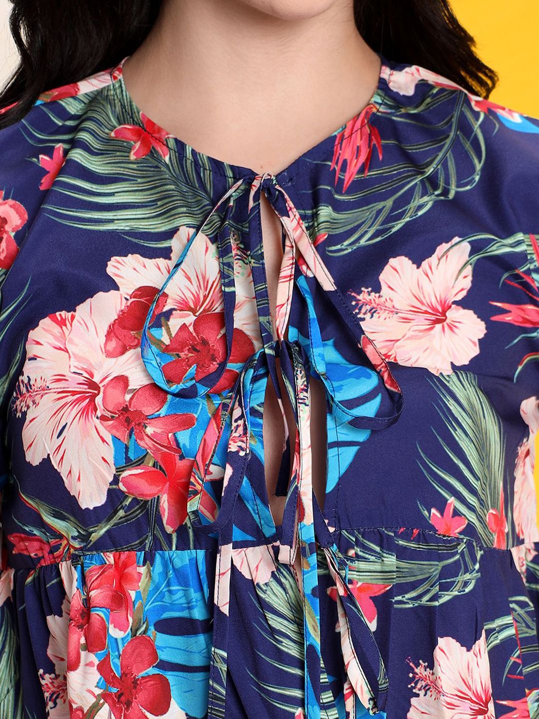 Kotty Women Floral Printed Tie-Up Neck Puff Sleeves Peplum Top