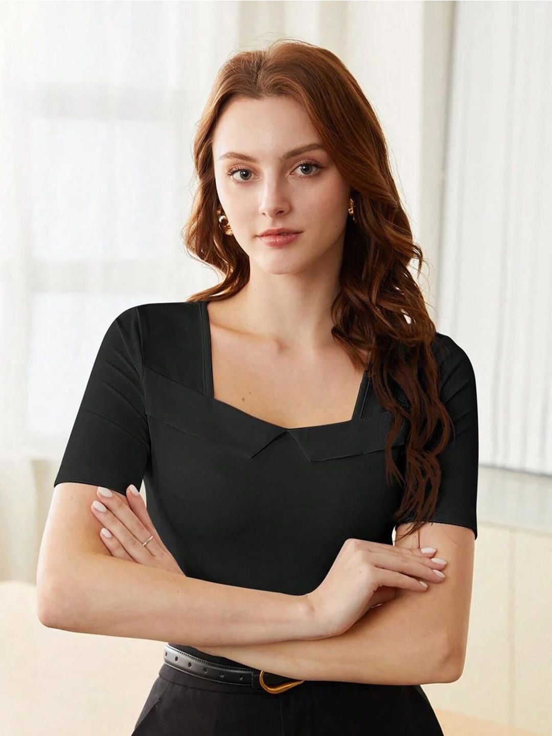 Kotty Sweetheart Neck Top