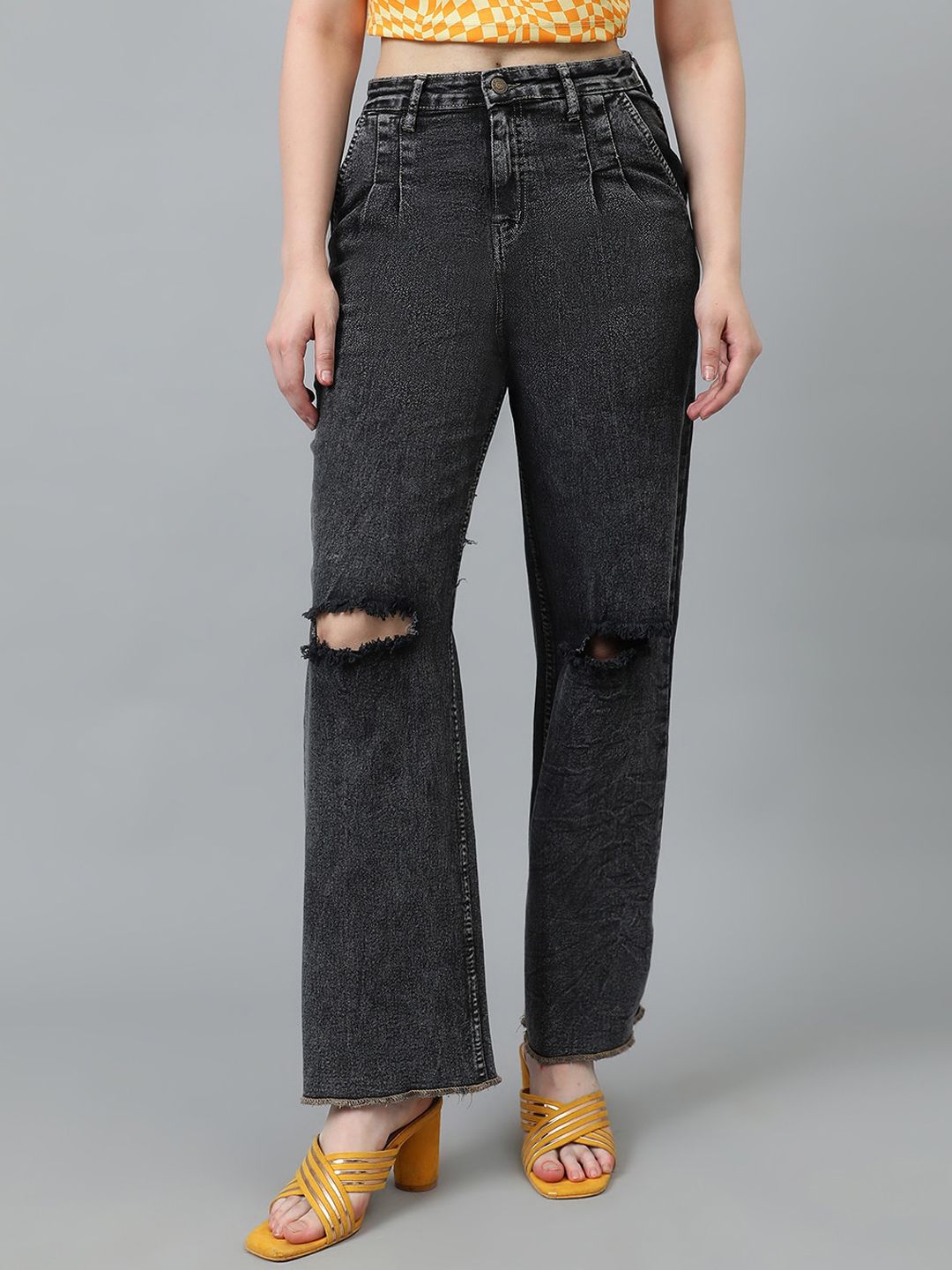 Kotty Women Jean Straight Fit Mildly Distressed Light Fade Stretchable Jeans