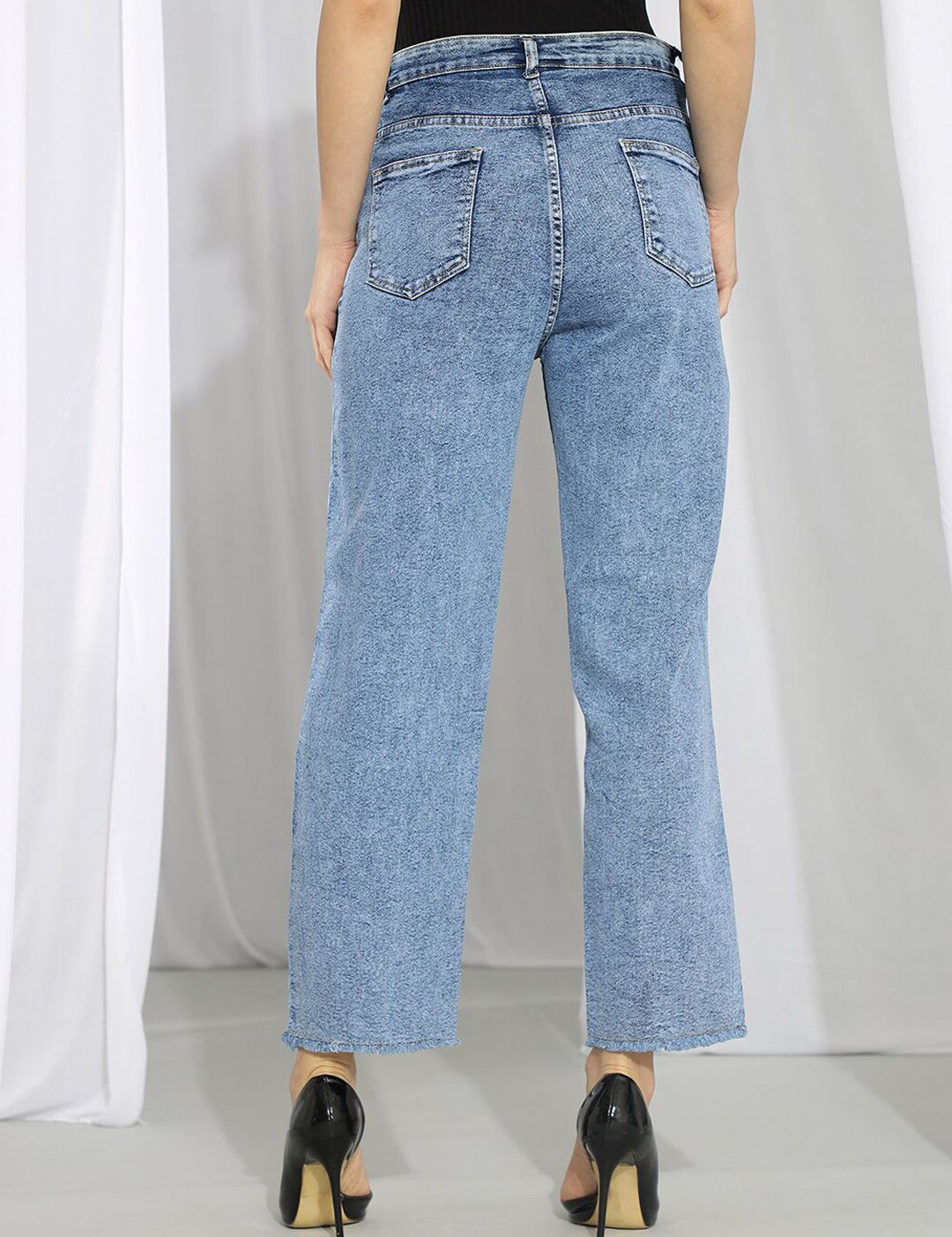 Kotty Women Blue Straight Fit High-Rise Heavy Fade Stretchable Jeans