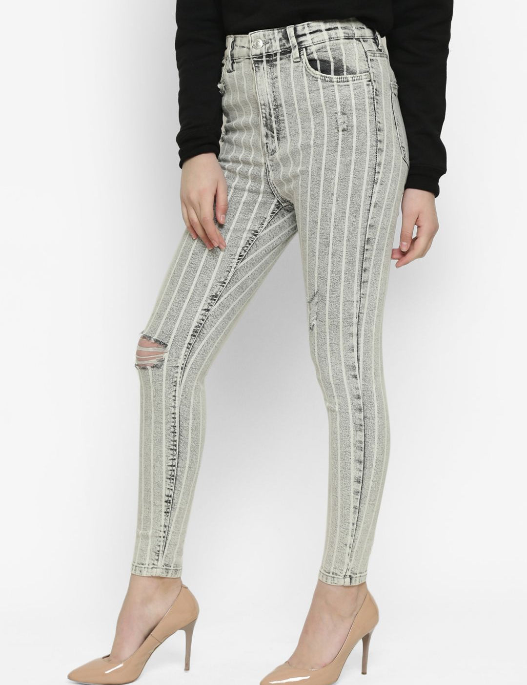 Kotty Women Grey & White Skinny Fit High-Rise Mildly Distressed Striped Jeans