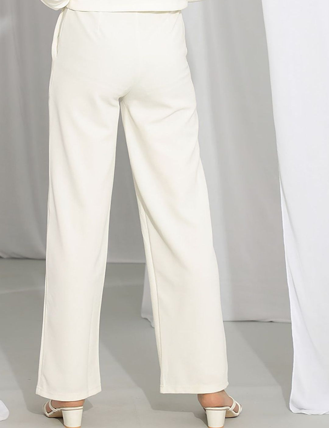 KOTTY BIZwear Women High-Rise Easy Wash Regular Trousers