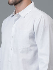 Kotty New Checked Spread Collar Casual Shirt