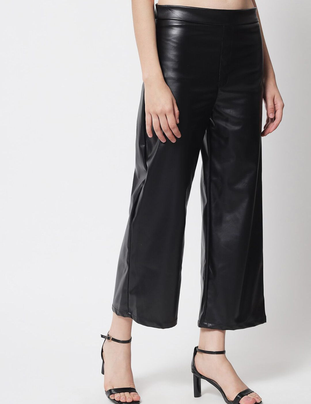 Kotty Women Black Relaxed Straight Fit Low-Rise Trousers