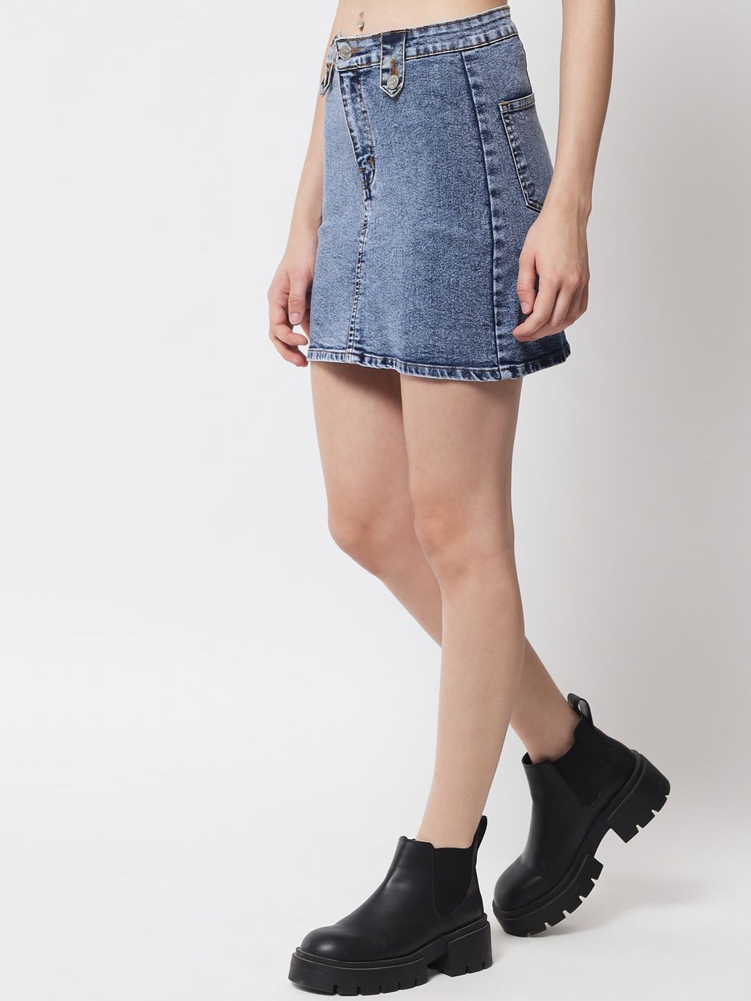 Kotty Women Blue Solid Straight Denim Skirt