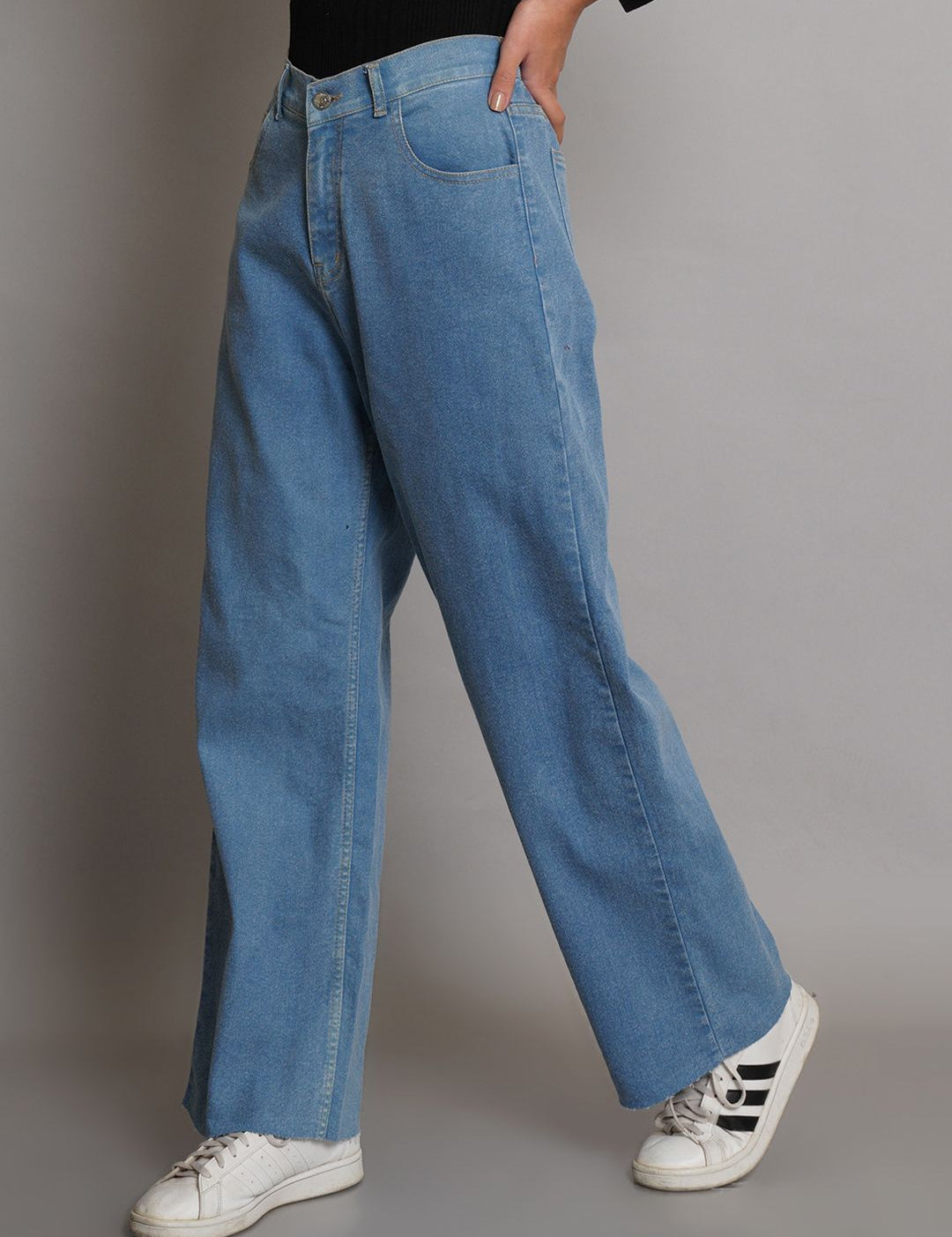 Kotty Women Jean Wide Leg High-Rise Light Fade Stretchable Jeans