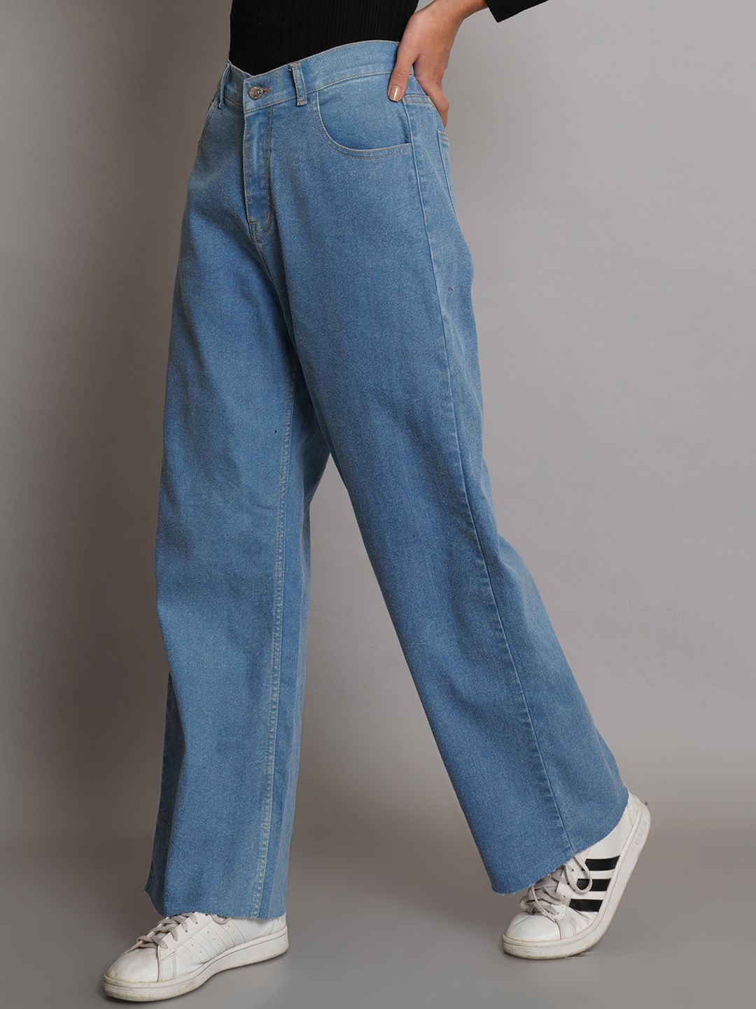 Kotty Women Jean Wide Leg High-Rise Light Fade Stretchable Jeans