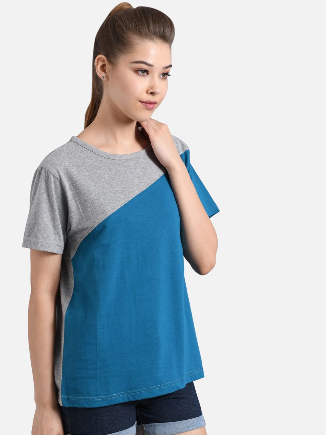 Kotty Women Blue & Grey Colourblocked Round Neck T-shirt