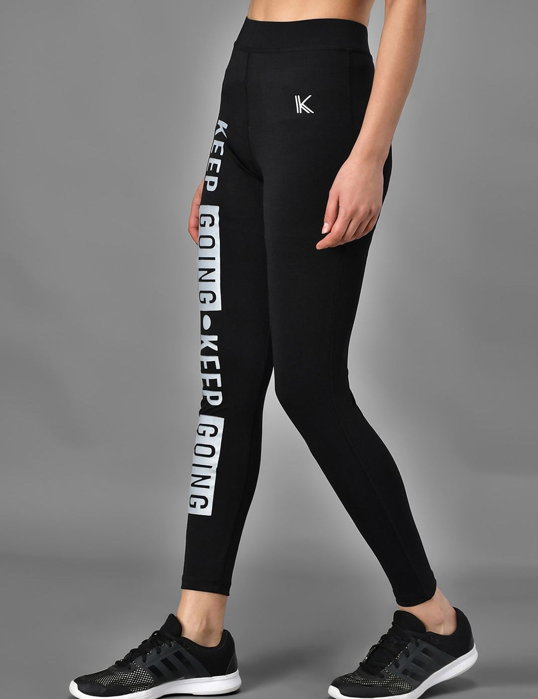 Kotty Women Black & White Printed Tights