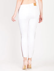 Kotty Women White Skinny Fit High-Rise Clean Look Stretchable Jeans