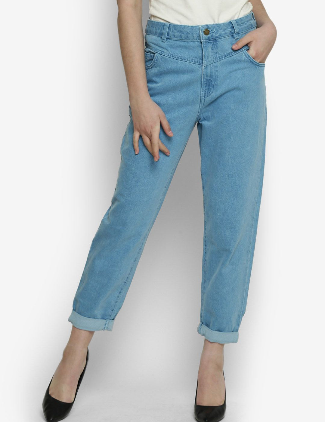 Kotty Women Blue Boyfriend Fit High-Rise Clean Look Jeans