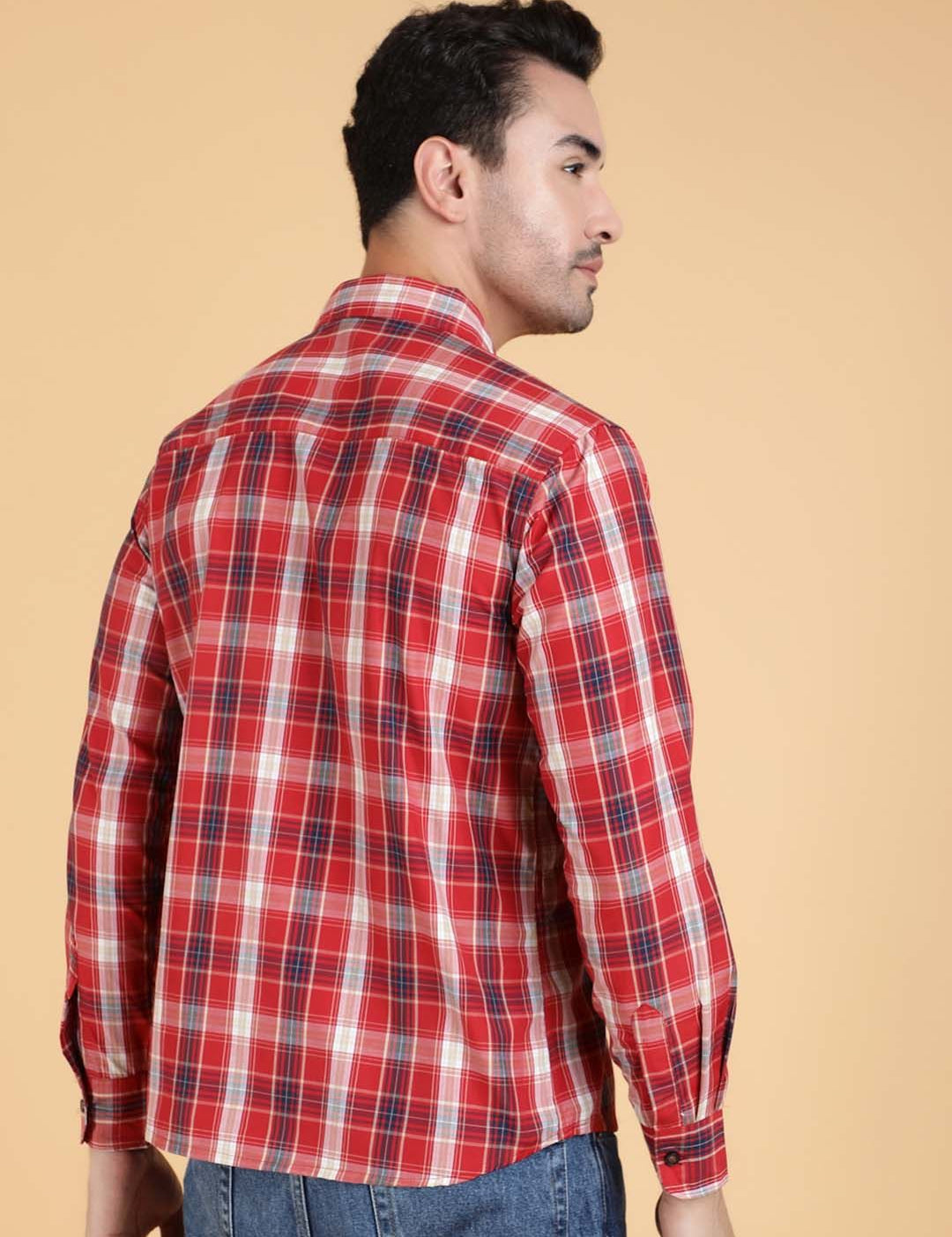 Kotty Men Relaxed Spread Collar Graphic Printed Casual Shirt