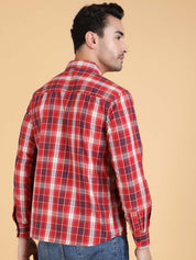 Kotty Men Relaxed Spread Collar Graphic Printed Casual Shirt