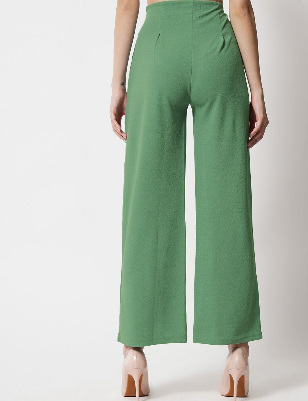 Kotty Women Green Relaxed Straight Fit High-Rise Easy Wash Pleated Trousers