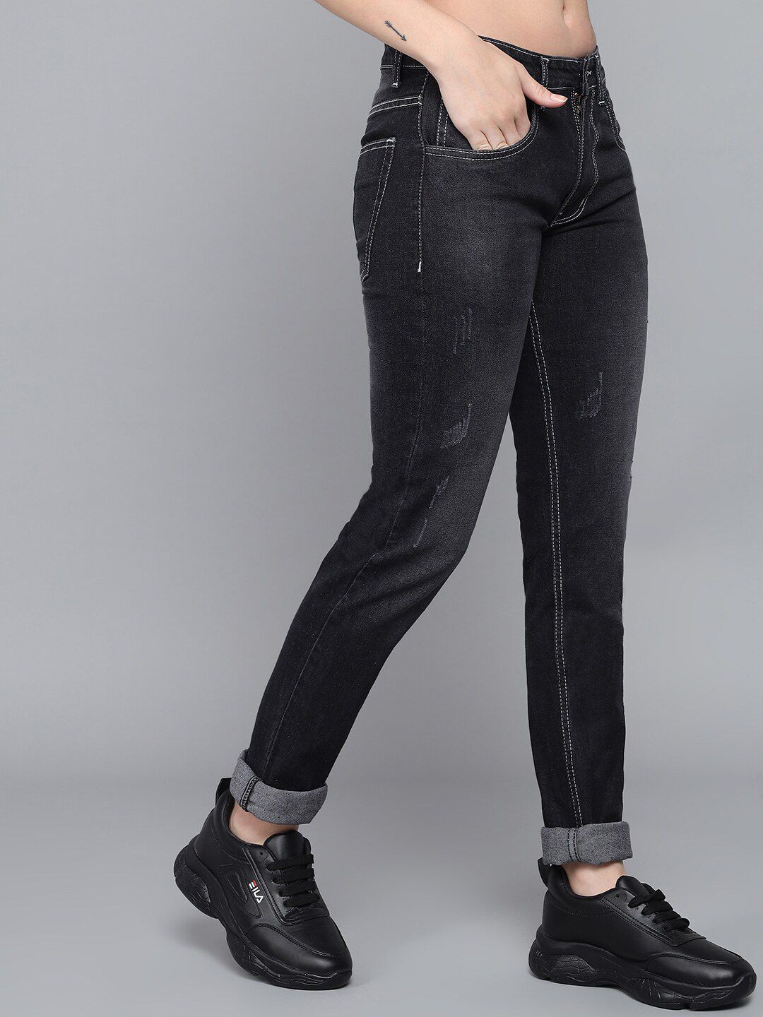 Kotty Women Black Slim Fit High-Rise Light Fade Jeans