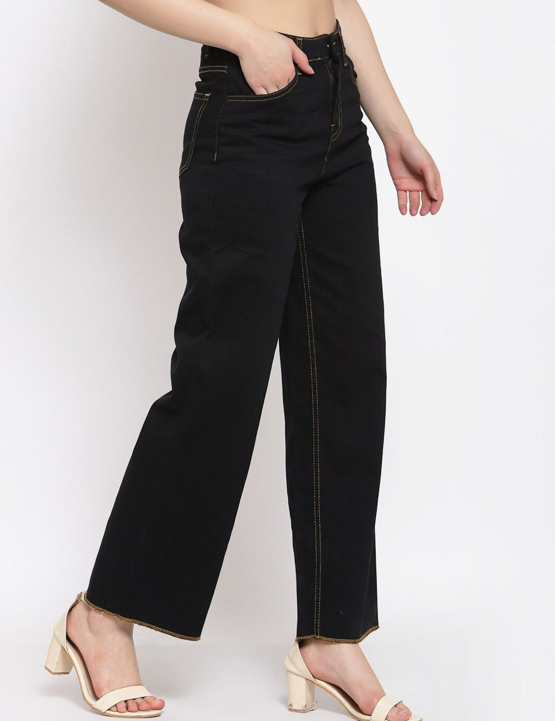 Kotty Women Black Flared High-Rise Jeans